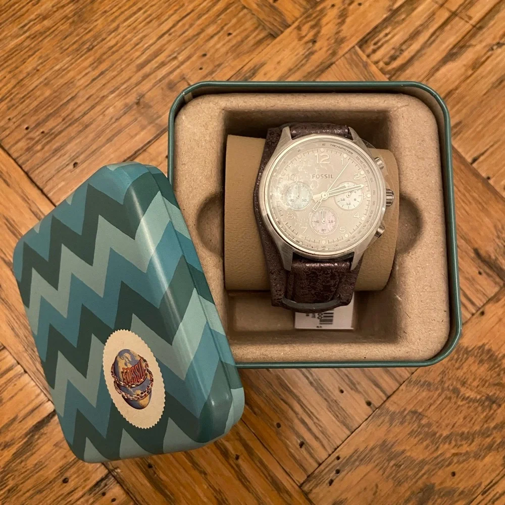 FOSSIL | Watch - Picture 1 of 4